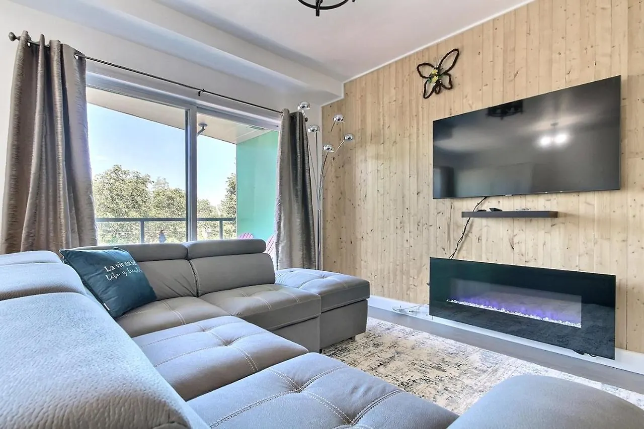 Good Vibes Only -Modern And Spacious 2 Bedroom Condo 4 Beds Free Parking, Gym Ville de Québec 0*,