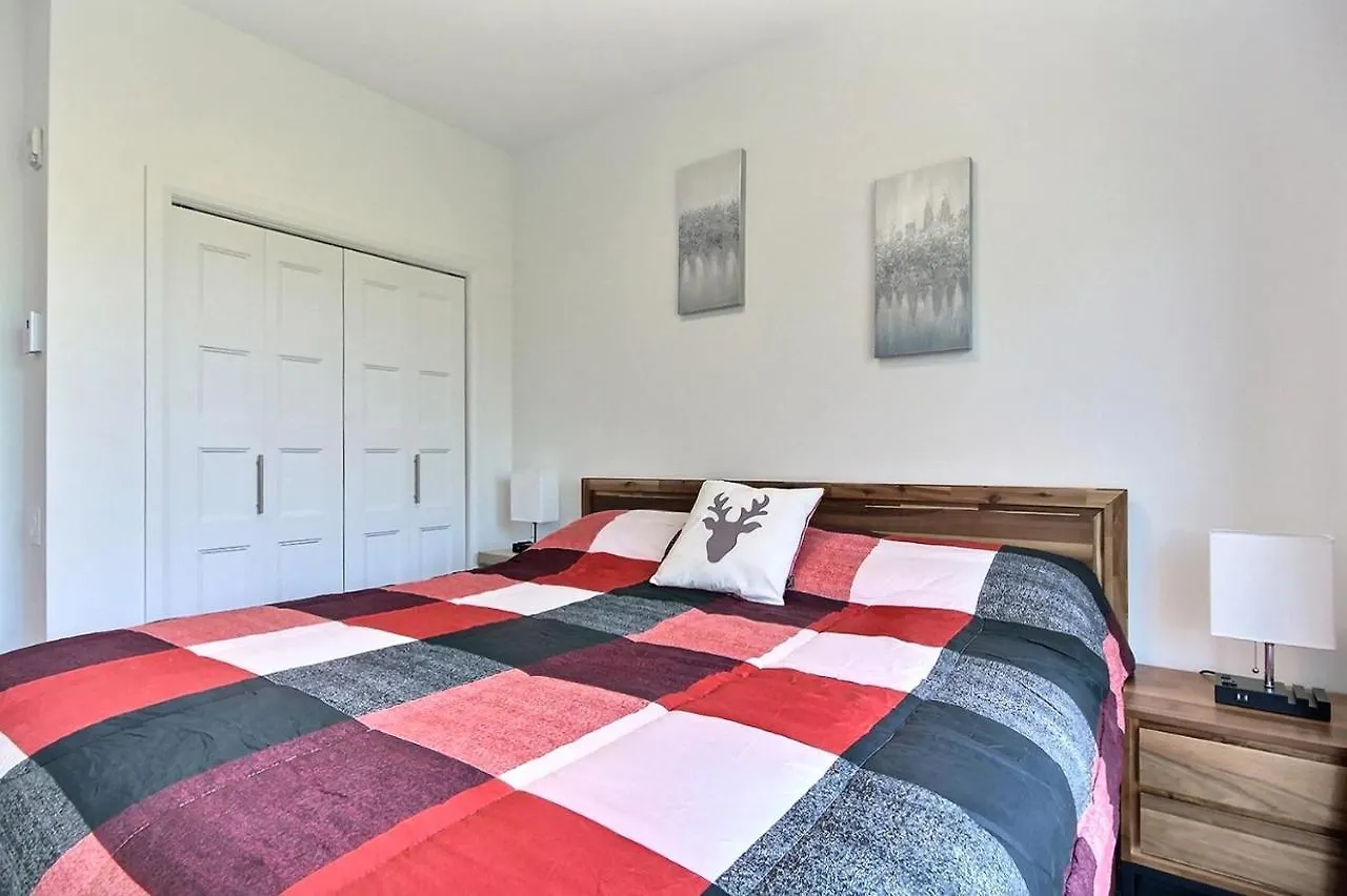 Good Vibes Only -Modern And Spacious 2 Bedroom Condo 4 Beds Free Parking, Gym Ville de Québec Appartement